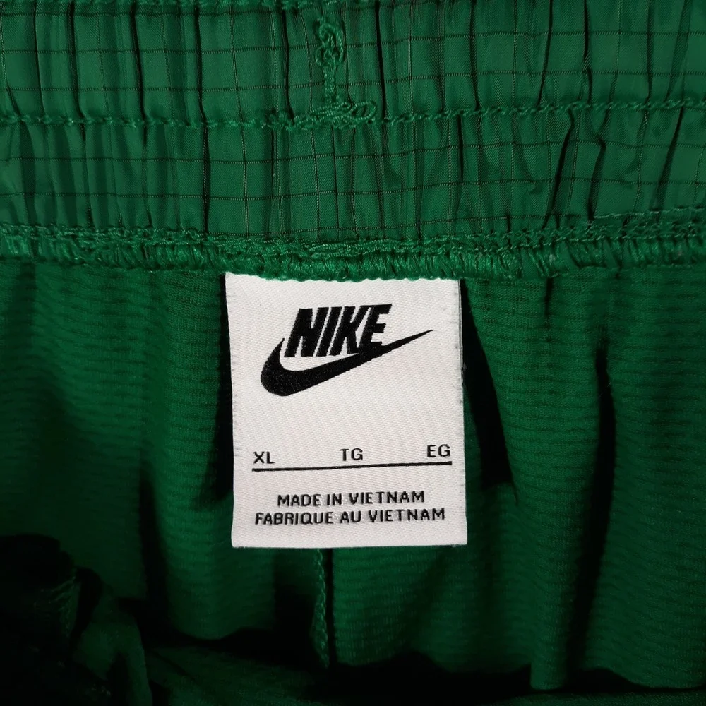 Nike Jogger Pants Womens XL Green Tapered Leg Cargo Pockets